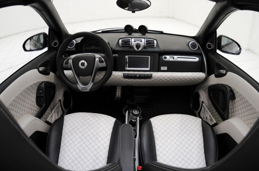 Торпедо Smart ForTwo Ultimate Style by Brabus 2011 года  (фото 4 из 19)